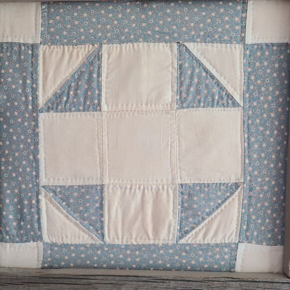 Vintage Primitive Shoo Fly Pattern Framed Quilt Square Rustic Barn Wood Frame - Picture 8 of 10